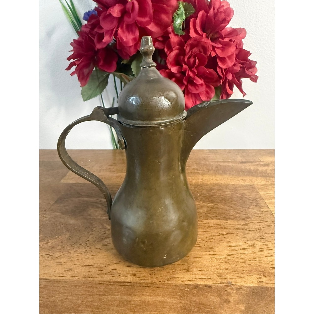 Vintage Brass Dallah Coffee Pot Arabic Middle Eastern Tea Pot Decorative Decor